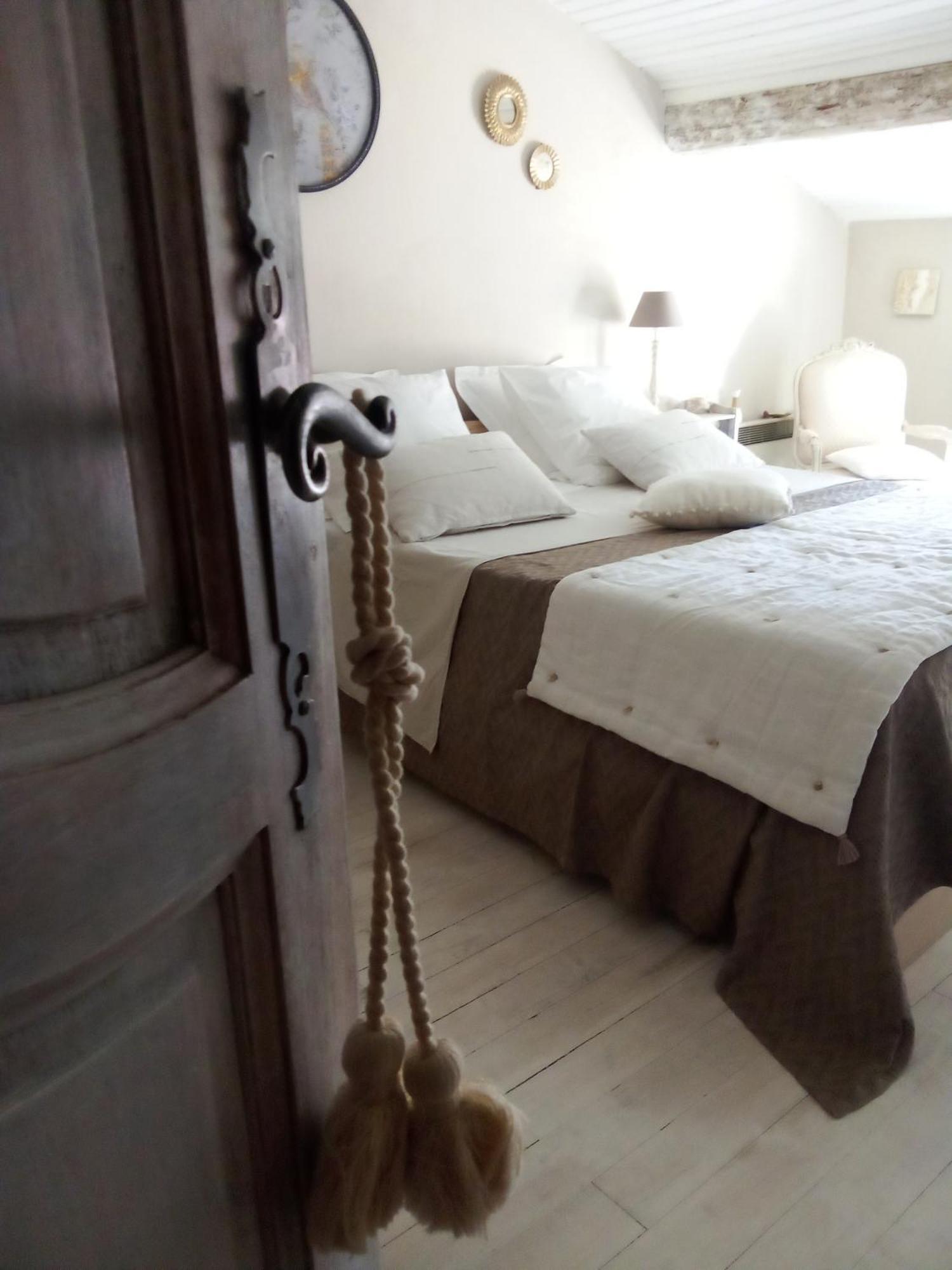 La Maison Perchee Aigues-Mortes Εξωτερικό φωτογραφία